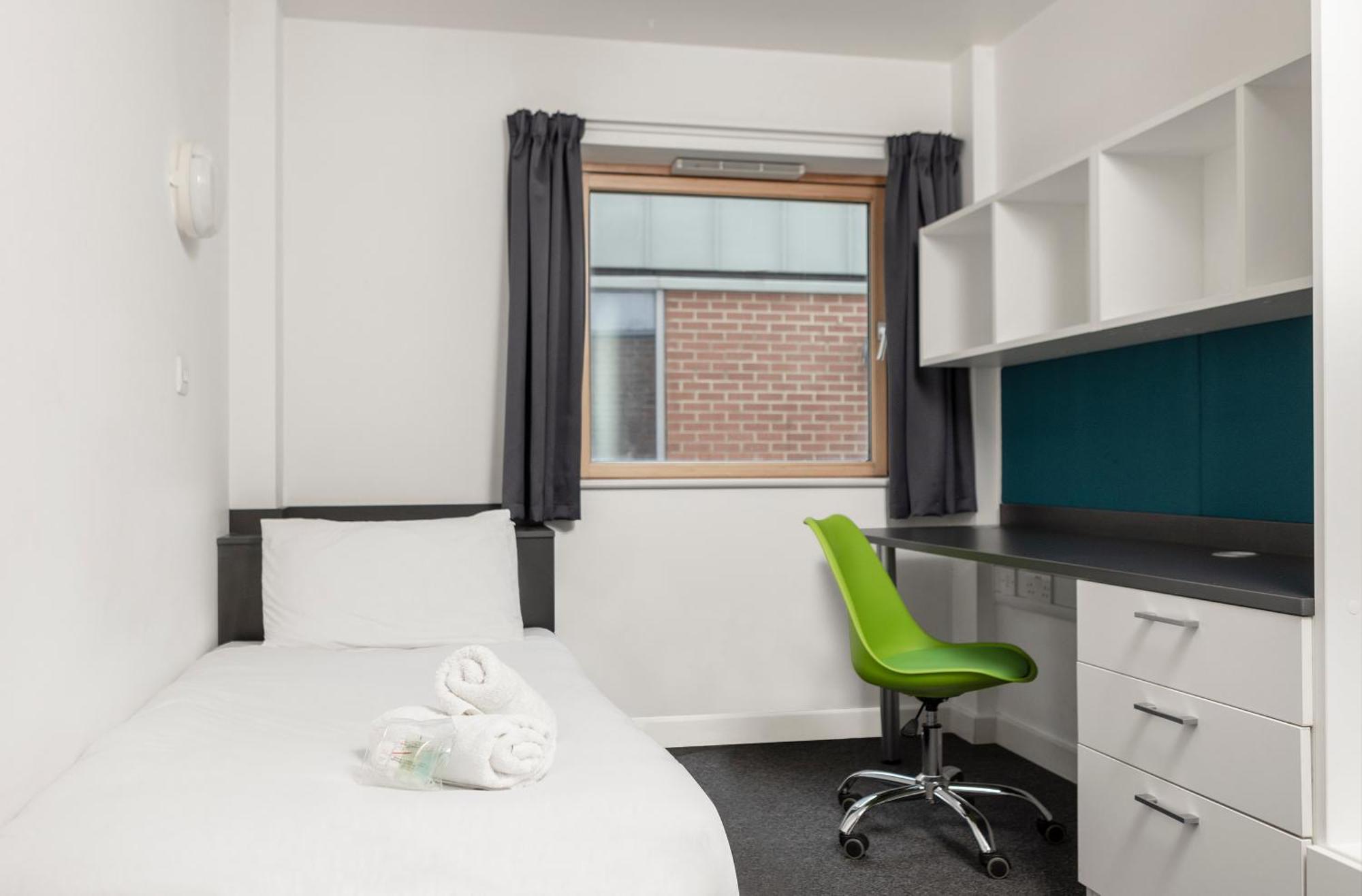 Aparthotel Wenlock Court Luton  Exterior foto
