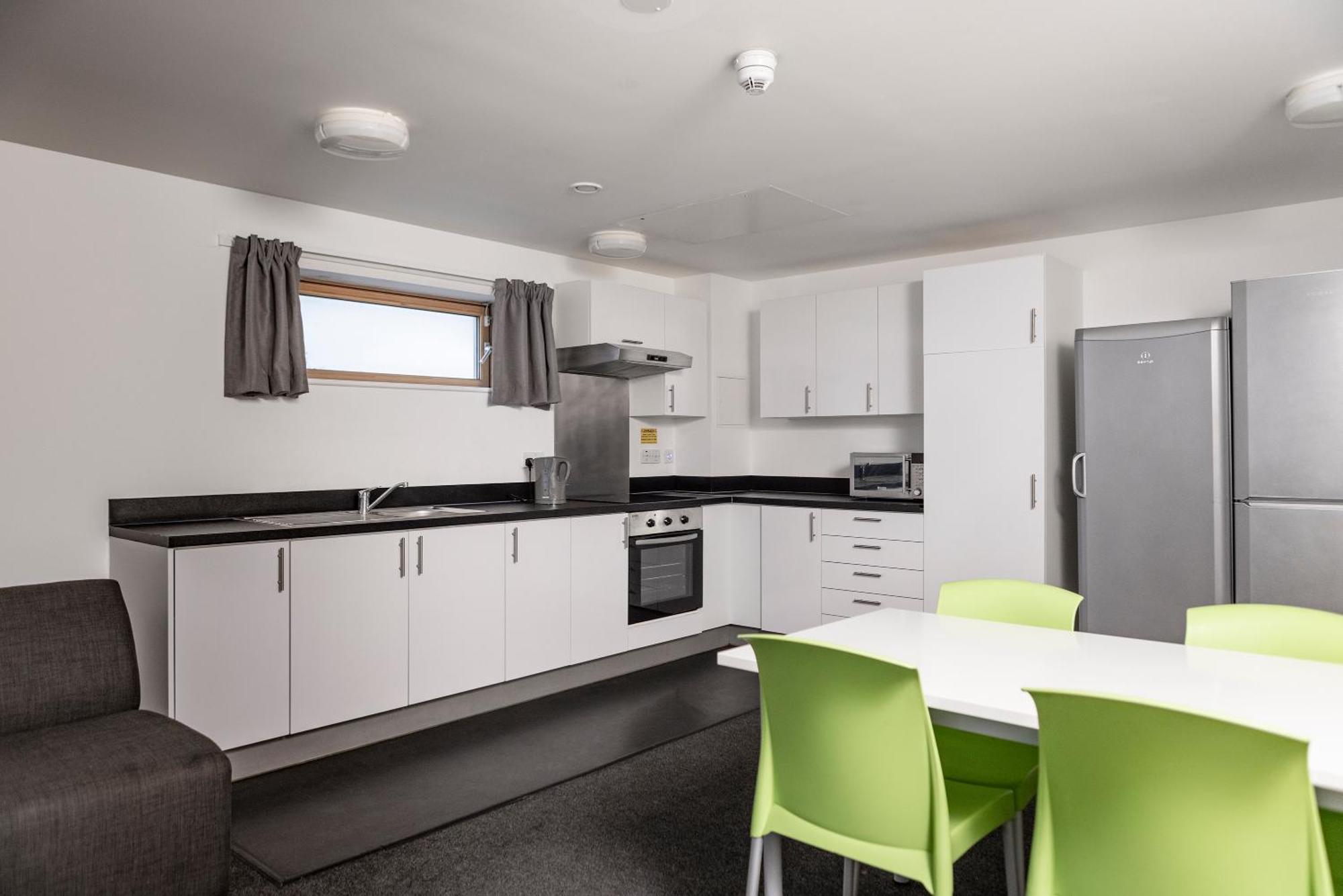 Aparthotel Wenlock Court Luton  Exterior foto